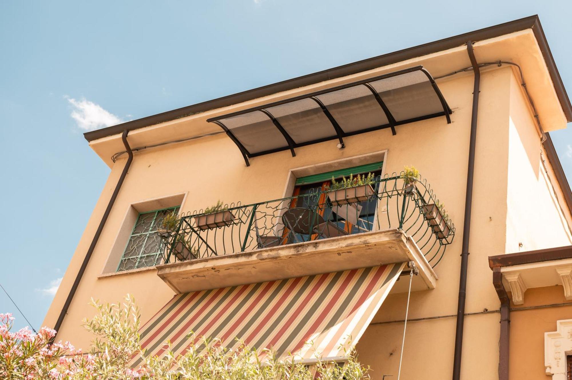 Appartamento Attico Vintage 10Min Da Arena Verona Exterior photo
